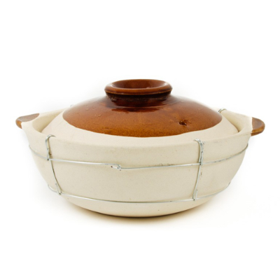 Clay cooking pot from the Jeremy Potvin Cooking cookware collection